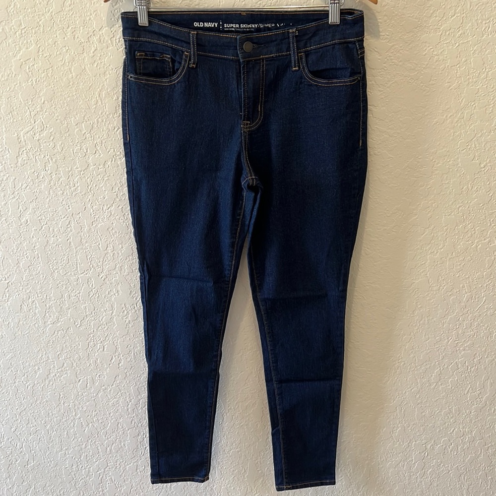 Old Navy Women’s Dark Wash Super Skinny Jeans